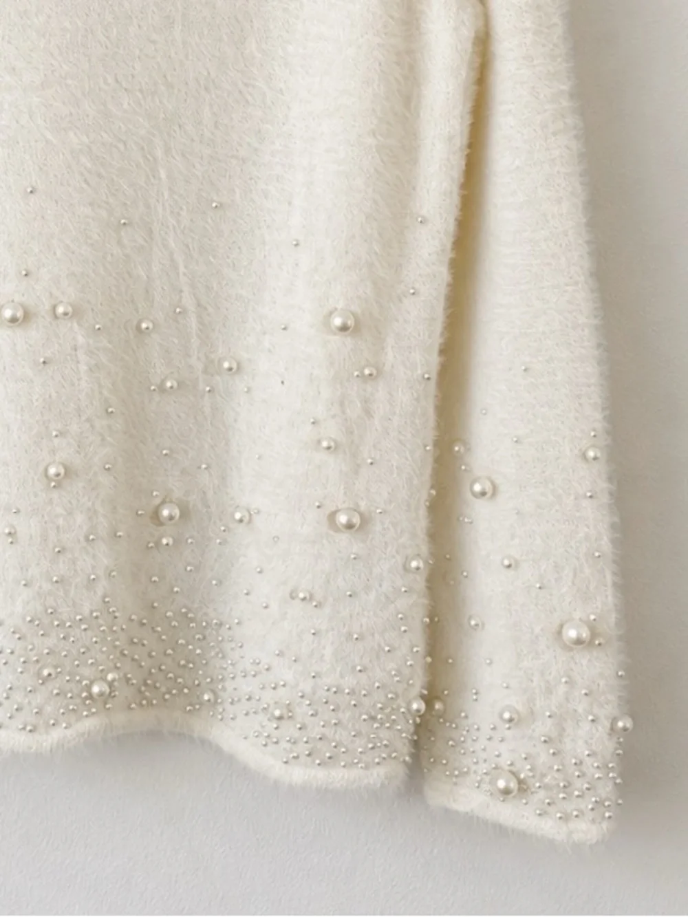 Boston Proper Ivory Pearl Embellished Fuzzy Sweater XL Rhinestone Beadedy New